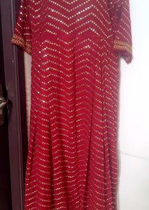 Elegant Maroon Sequin Embellished Dress