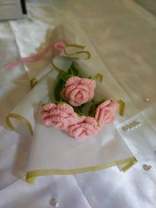 Crochet Rose Bouquet