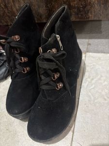Stylish Black Ankle Boots