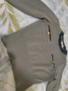 Elegant Olive Green Knit Top