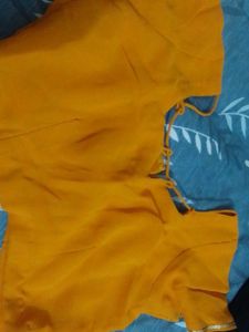 Embroidered saare with blouse