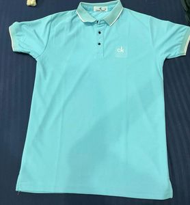 Trendy Tshirt (Never Worn)