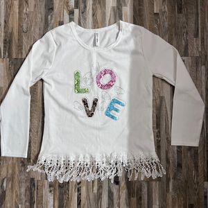 2 T-shirts Love