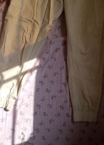 Versatile Beige Cargo Pants! ❤️