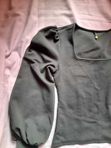 Puff Sleeve Top
