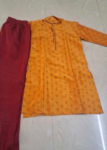 Men&#39;s Ethnic Kurta Set