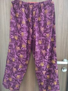 Floral Co-ord Set 3XL &amp; 2 White Tops 2XL