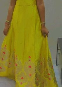 Yellow long dress/gown