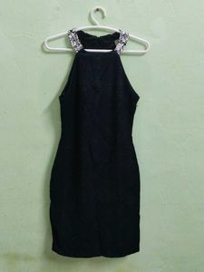 Black Bodycon Dress 🖤👗