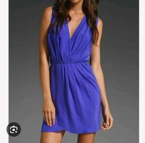 Blue Sleeveless V-Neck Dress
