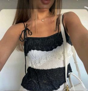 Zara Cute Knit Crop Top