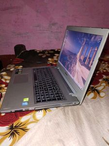 Lenovo Core i7 Gaming Laptop