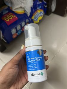 Derma Face Wash