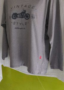 Vintage Style Graphic Tee