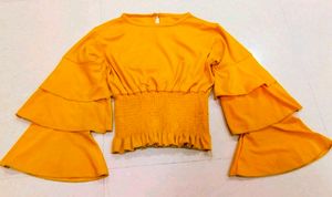 Pretty Women&#39;s Top.