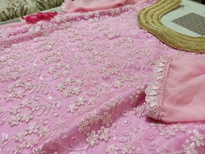 Pink Suit Set With Mirror Work &amp; Thread