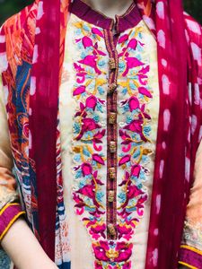 Pakistani Suit Set {PRICE REDUCED}