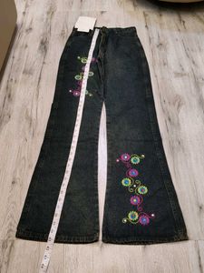 Ma2595 Livasha bootcut jeans waist 26 inches