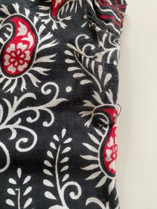 Patterned Kurti With Red &amp; Black