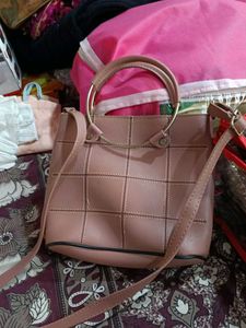 Lovely Slingbag
