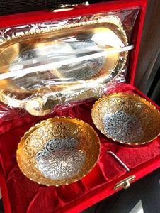 Gold Plated Dinnerware Set