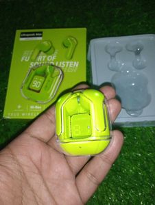 Ultrapods Max Airbuds