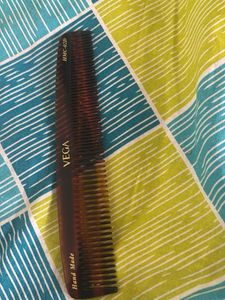 Vega Handmade Comb