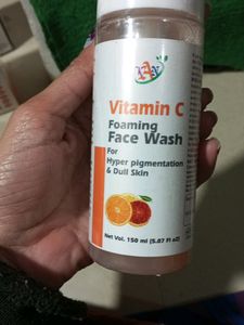 Vitamin C Foaming Face Wash