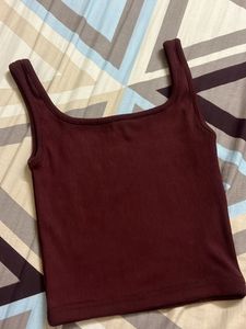 HOT MAROON 🥵