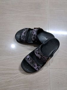Crocs Slides -