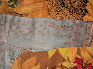 🌸 Chic Floral Kurti from Sarojini Nagar 🌸