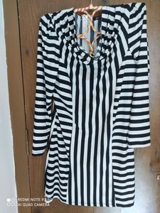Globus Fullslevees Tunic In Very Good Condition