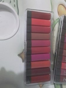 New Matte Lipstick Multicolour Each Box In 10shade