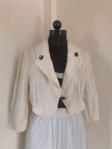 Chic Cropped Blazer