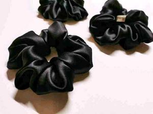 JUMBO SIZE SCRUNCHIES 💖💐