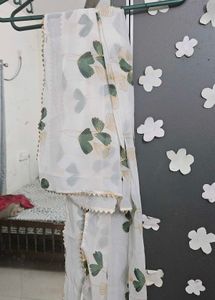 Kurti with Shawl Size [S] PRICE NEGOTIABLE