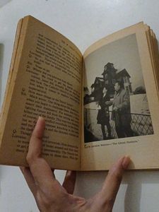 Ghost Hunters by Ed &amp; Lorraine Warren