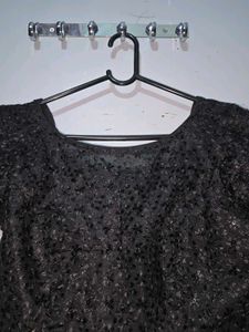 Black Blouse Net