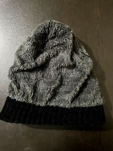 Crochet Beanie! Fur Insides.