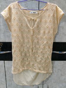 Trendy Top 💛