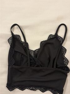 Black Lace Trim Cami Top| Savana