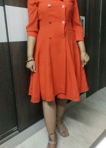 Beautiful Frock Knee Length Linning Is Iattaiched