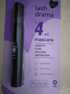 Plum Lash Drama Mascara