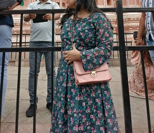 30rs Off On🚚 Anarkali Kurta (Women&#39;s)