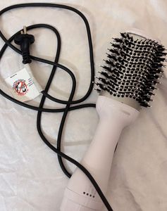 Alan Truman Blow Brush (white)