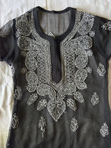 CHINKANKARI BLACK KURTI🌷