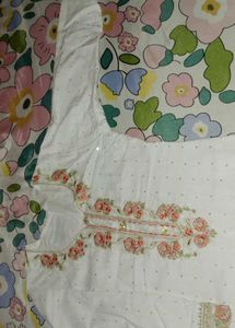 White Embroidered Kurta