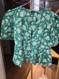 Floral Green Top