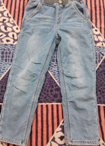 Trendy Denim Jeans