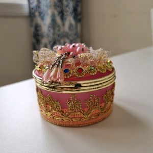 Ceramic Jewellery Box With Mirror